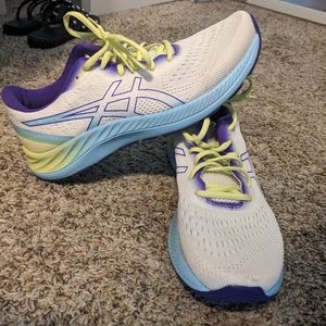 Asics Gel Excite 8 Running Shoe